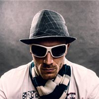 【企业版】全功能的24小时轰炸对方的电话软件